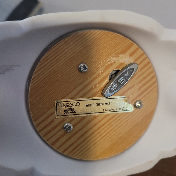 Precious Moments music box - Picture 6 of 7